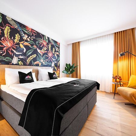 Frida Hotel & Cafe Bassum Ngoại thất bức ảnh